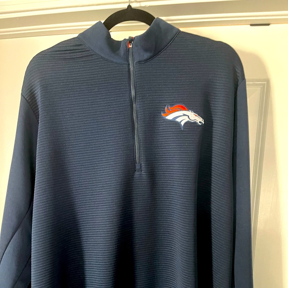 Denver Broncos half zip